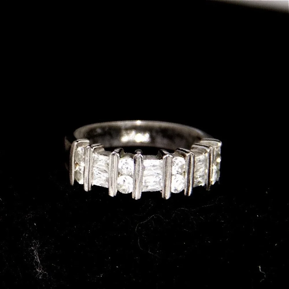 Sterling Silver 925 Baguette Round Cubic Zirconia Channel Set Band Ring Size 7.5